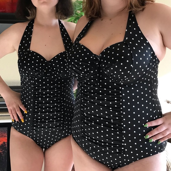Plus Size Polka Dot Underwire Maillot - Picture 6 of 16